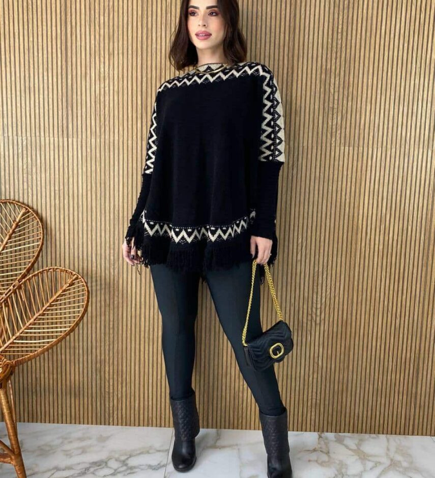 Poncho Feminino Tricot Mari Preto com Detalhes - Fernanda Ramos Store
