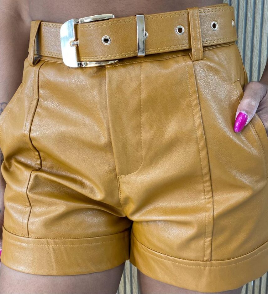 fernandaramosstore com br short feminino couro eco com cinto mari caramelo 1