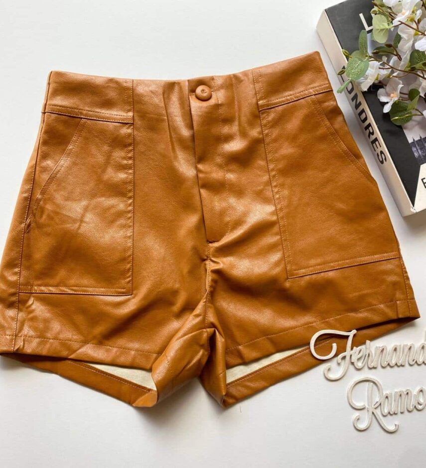 Short Feminino Couro Eco Mari Caramelo Fernanda Ramos Store