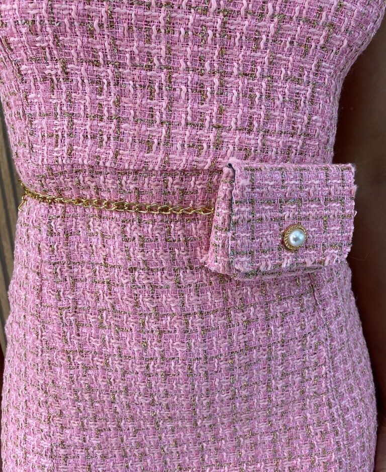 Vestido Curto Feminino sem Bojo Tweed com Bolsinha Rosa - Fernanda Ramos Store
