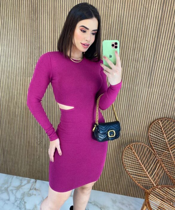 fernandaramosstore com br vestido curto manga longa com abertura modal fucsia 1