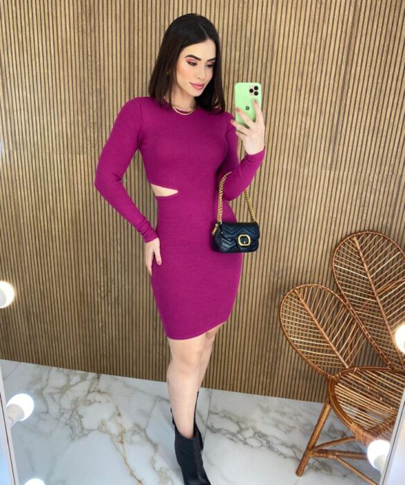 fernandaramosstore com br vestido curto manga longa com abertura modal fucsia 4