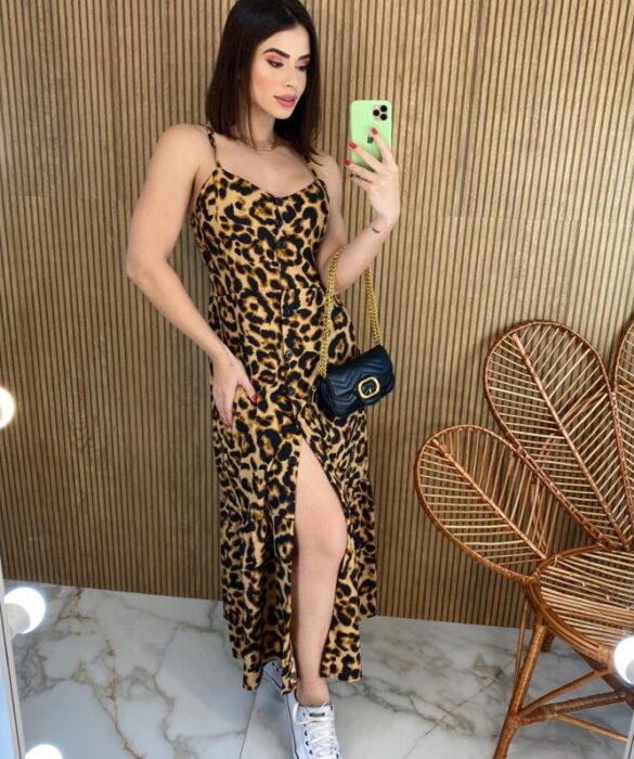 fernandaramosstore com br vestido longo com bojo e botoes alca regulavel animal print 3