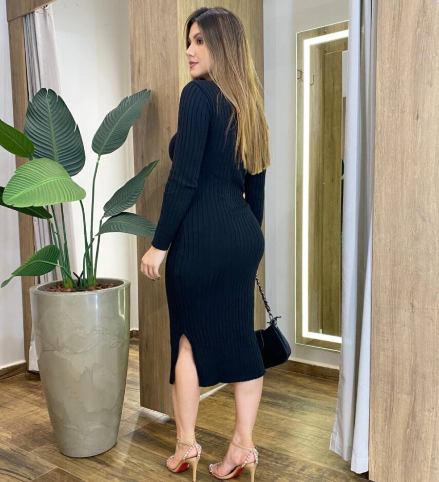 Vestido Midi sem Bojo Tricot Julia Manga Longa Preto - Fernanda Ramos Store