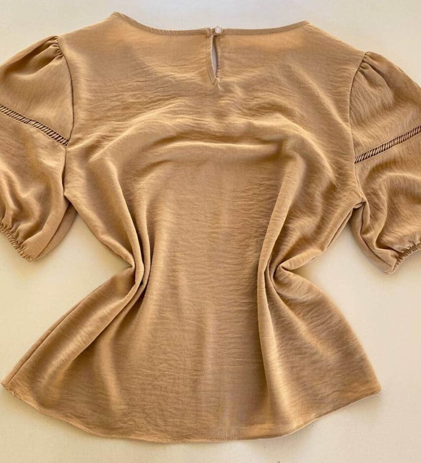 Blusa Feminina Manga Princesa Amanda Bege - Fernanda Ramos Store