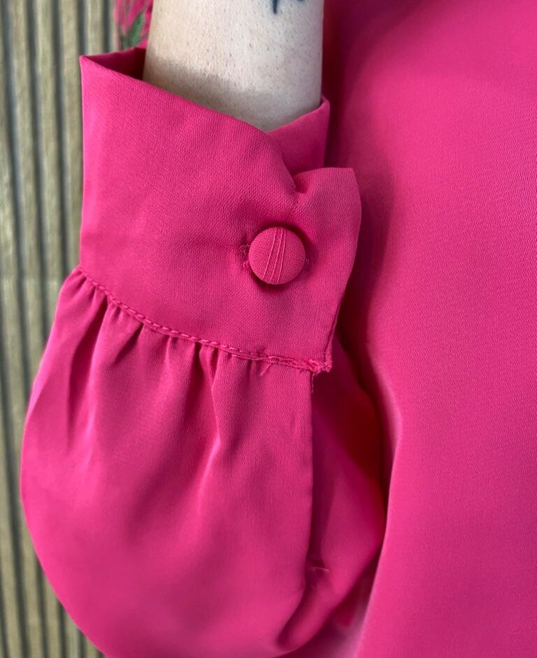 Blusa Manga Longa Detalhe Bordado nas Mangas Pink - Fernanda Ramos Store