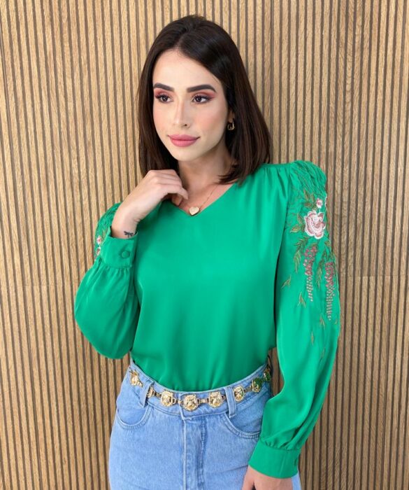 Blusa Manga Longa Detalhe Bordado nas Mangas Verde - Fernanda Ramos Store