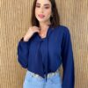 Blusa Manga Longa Viscolinho com Amarração Azul Marinho - Fernanda Ramos Store