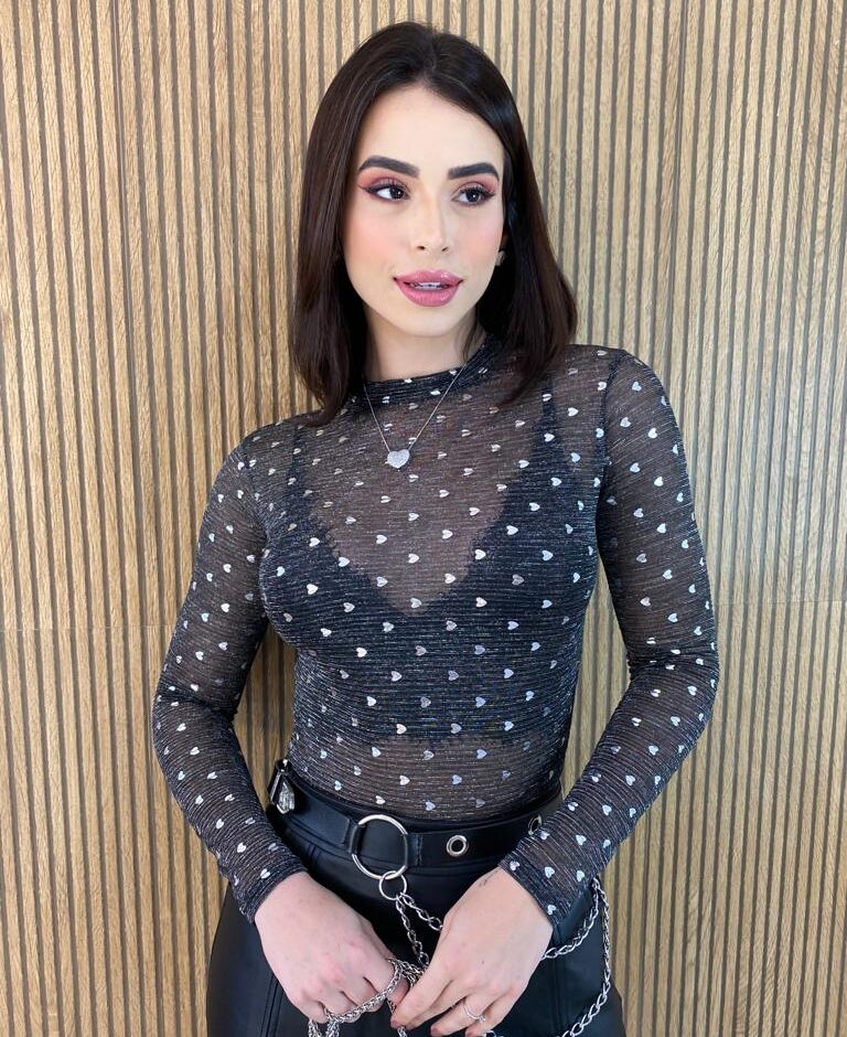 Body Feminino Manga Longa com Transparência e Corações - Fernanda Ramos Store