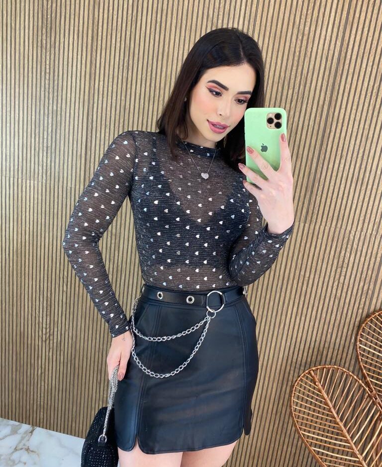 Body Feminino Manga Longa com Transparência e Corações - Fernanda Ramos Store