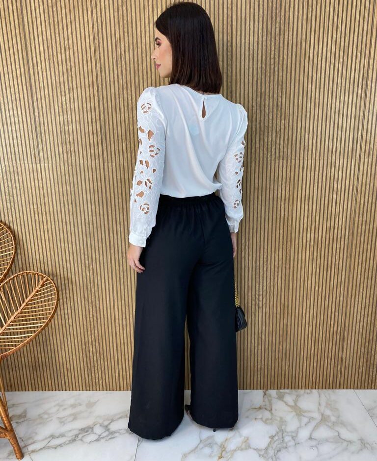 Calça Feminina Viscolinho Flare Luana Preta - Fernanda Ramos Store