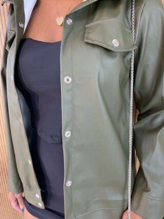 Camisa Feminina Couro Eco Julia Verde Militar - Fernanda Ramos Store