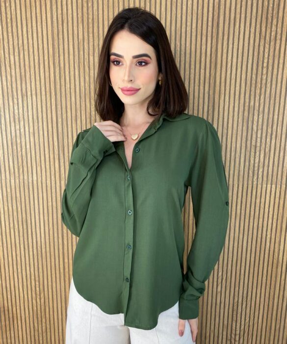 Camisa Feminina Manga Longa Viscolinho Jade Verde Militar - Fernanda Ramos Store