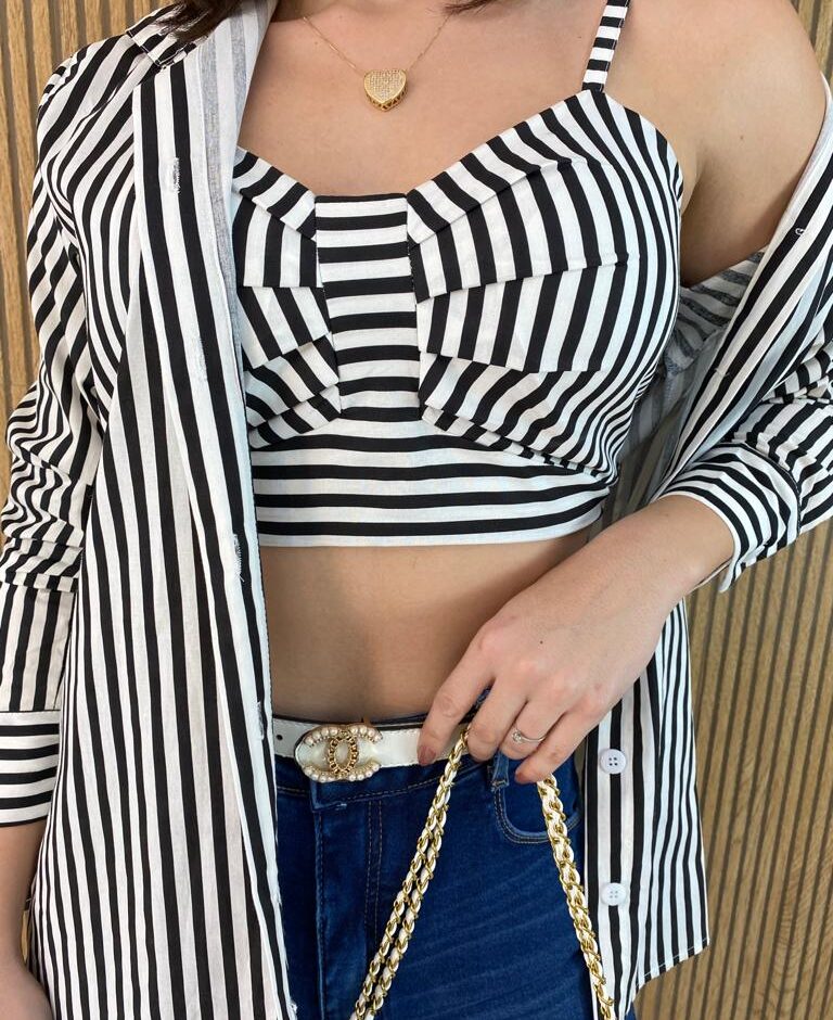 Conjunto Feminino Cropped com Bojo e Camisa Listras Preto - Fernanda Ramos Store