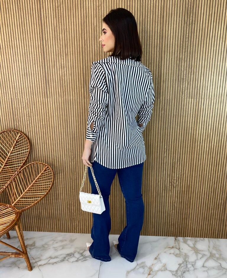 Conjunto Feminino Cropped com Bojo e Camisa Listras Preto - Fernanda Ramos Store