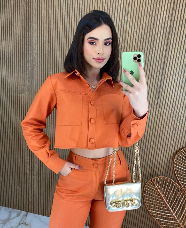 Conjunto Feminino Sarja Cropped Manga Longa e Calça Laranja - Fernanda Ramos Store