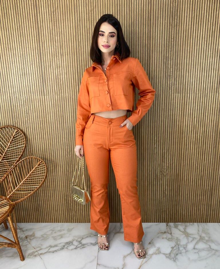 Conjunto Feminino Sarja Cropped Manga Longa e Calça Laranja - Fernanda Ramos Store