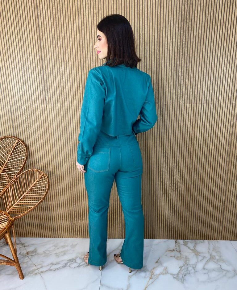 Conjunto Feminino Sarja Cropped Manga Longa e Calça Verde - Fernanda Ramos Store