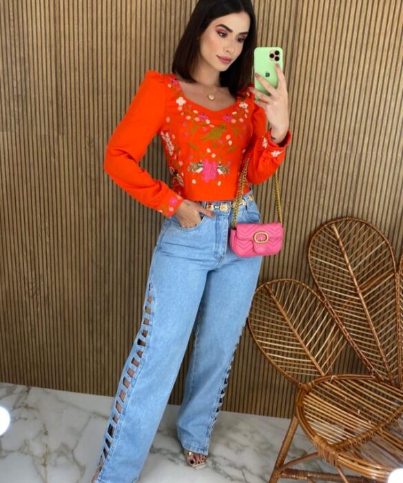 Cropped Feminino Manga Longa Bordado Laranja - Fernanda Ramos Store