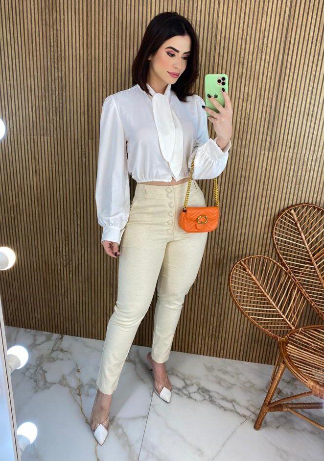 Cropped Feminino Manga Longa com Botões e Amarração Branco - Fernanda Ramos Store