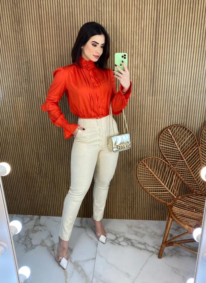 Cropped Feminino Manga Longa com Botões Liz Coral - Fernanda Ramos Store