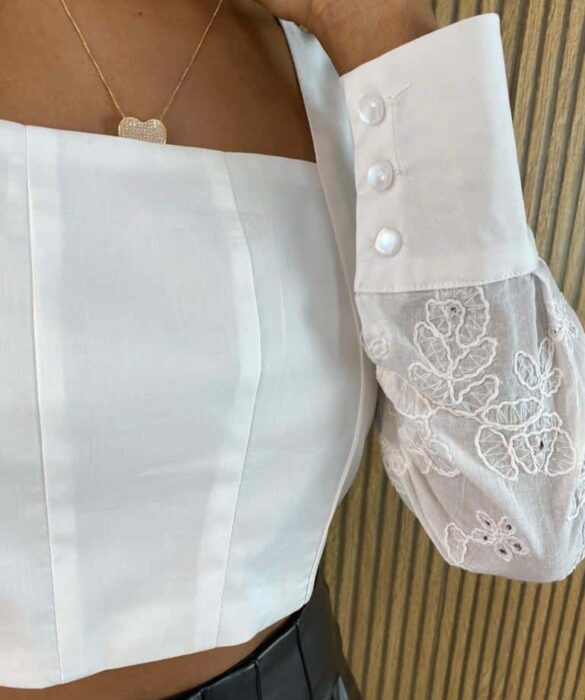 Cropped Feminino Manga Longa em Laise Tricoline Branco - Fernanda Ramos Store