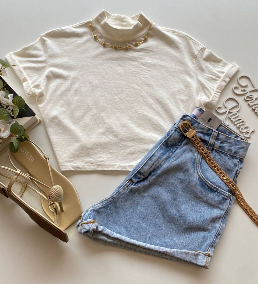 Cropped Manga Curta Básico com Gola Off Whit - Fernanda Ramos Store