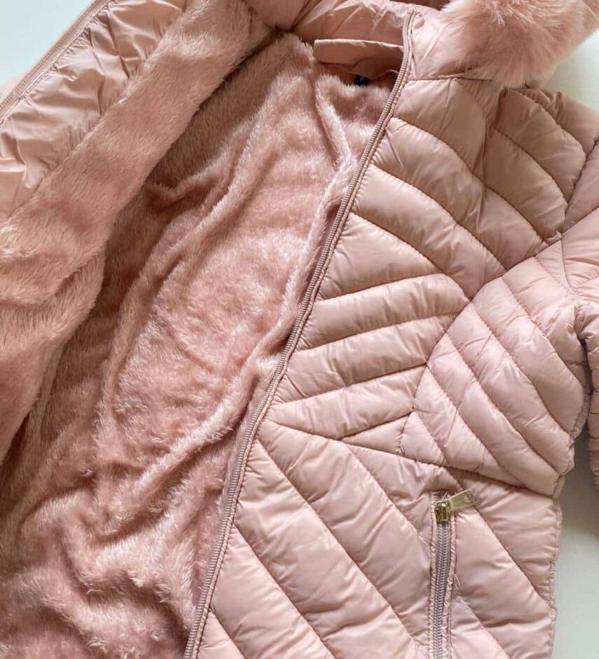 Jaqueta Feminina Peluciada Capuz Removível Rose - Fernanda Ramos Store