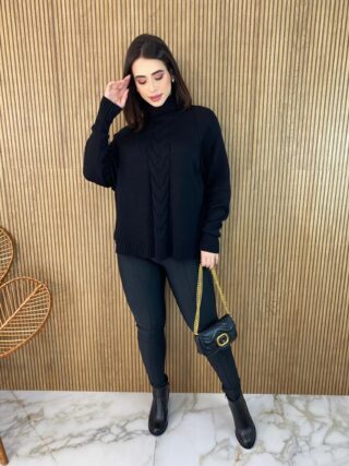 Poncho Feminino Tricot Isa Gola Alta Preto - Fernanda Ramos Store