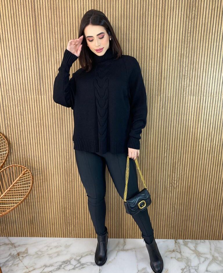 Poncho Feminino Tricot Isa Gola Alta Preto - Fernanda Ramos Store