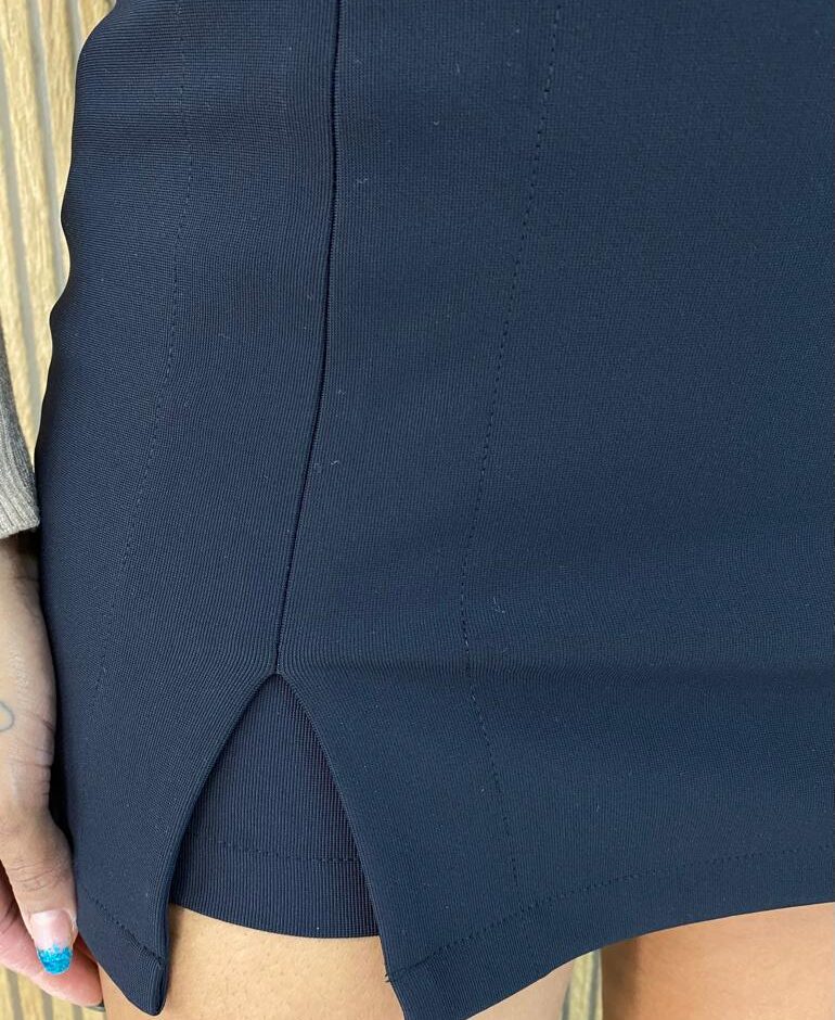 Short Saia Preto de Poliamida - Fernanda Ramos Store