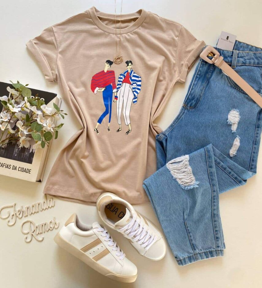 T-shirt Manga Curta com Estampa Bege - Fernanda Ramos Store