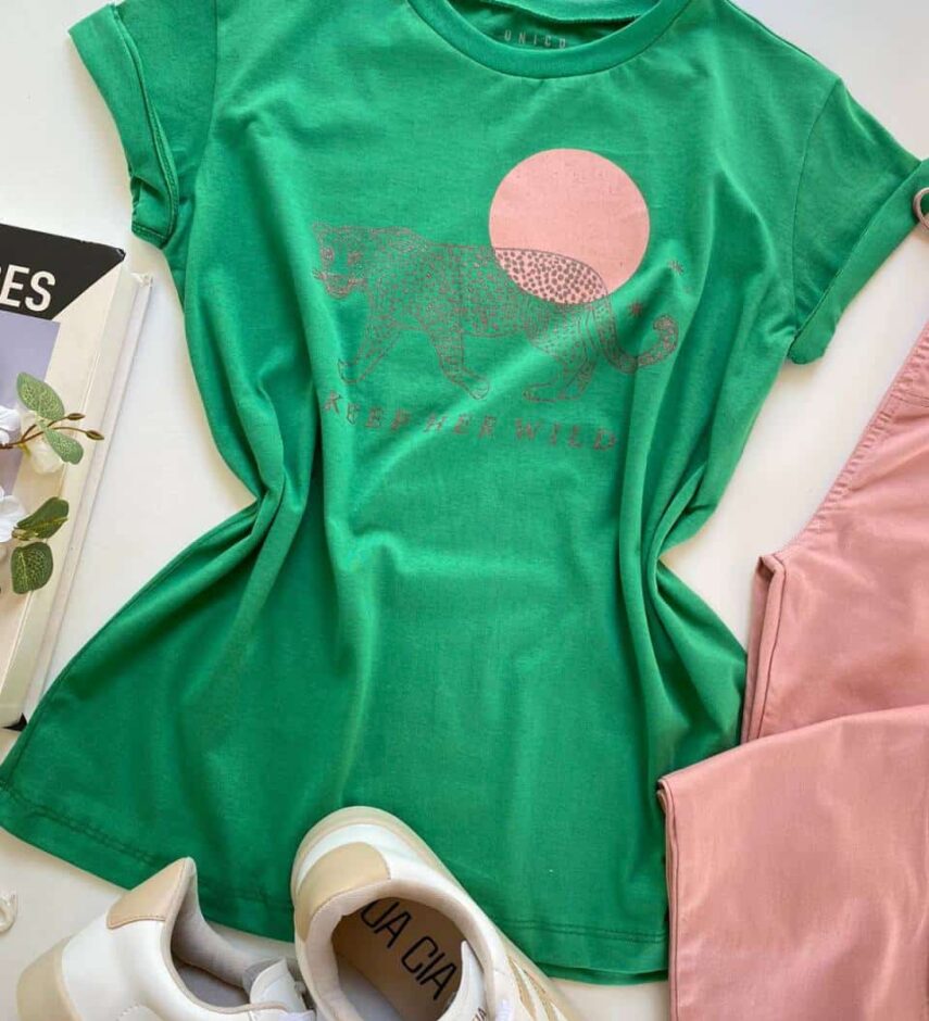 T-shirt Manga Curta Keep Her Wild Verde - Fernanda Ramos Store