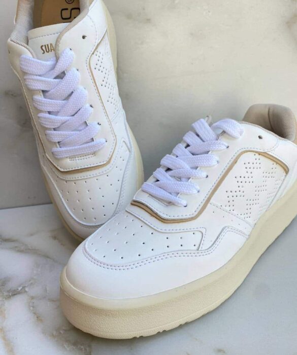 Tênis Feminino Branco com Detalhes Off White e Bege - Fernanda Ramos Store