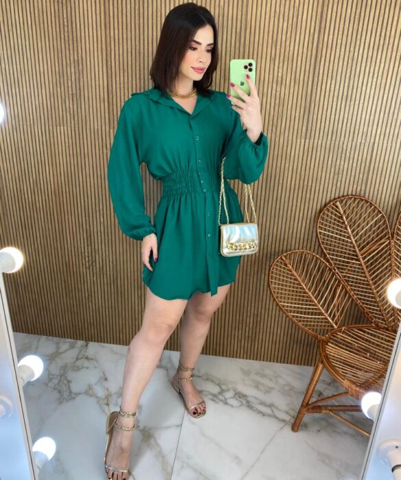 Vestido Curto Manga Longa com Botões e Lastex Verde - Fernanda Ramos Store