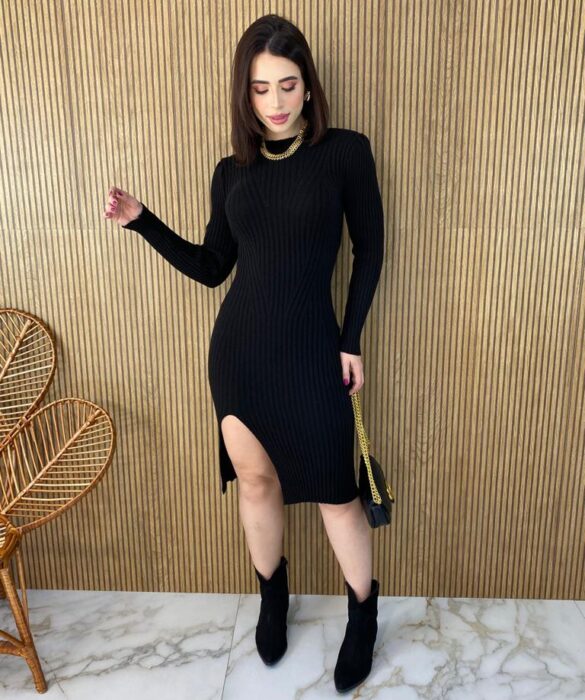 Vestido Curto Manga Longa Tricot com Fenda Lívia Preto - Fernanda Ramos Store