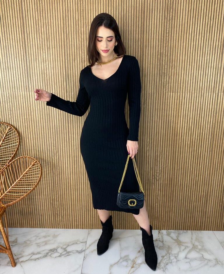 Vestido Midi Tricot Manga Longa Botões nas Mangas Luna Preto - Fernanda Ramos Store