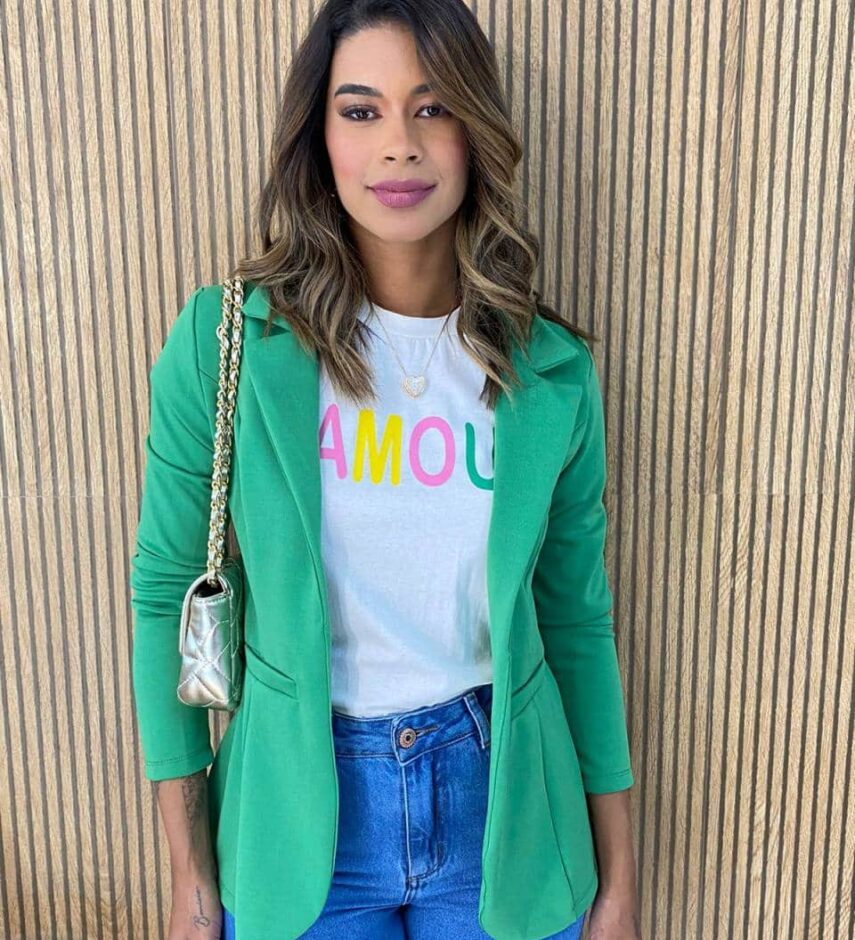 Blazer Manga Longa Feminino Bolsos Falsos Débora Verde - Fernanda Ramos Store