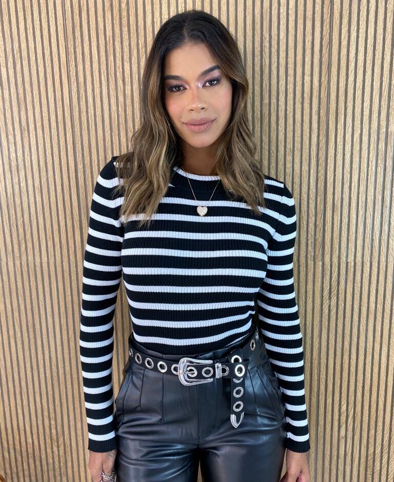 Blusa Manga Longa Feminina Tricot Elisa Listrada Branca e Preta - Fernanda Ramos Store
