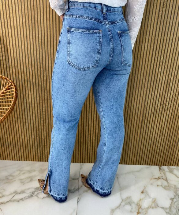 Calça Jeans Feminina Reta com Fenda 015589 - Fernanda Ramos Store