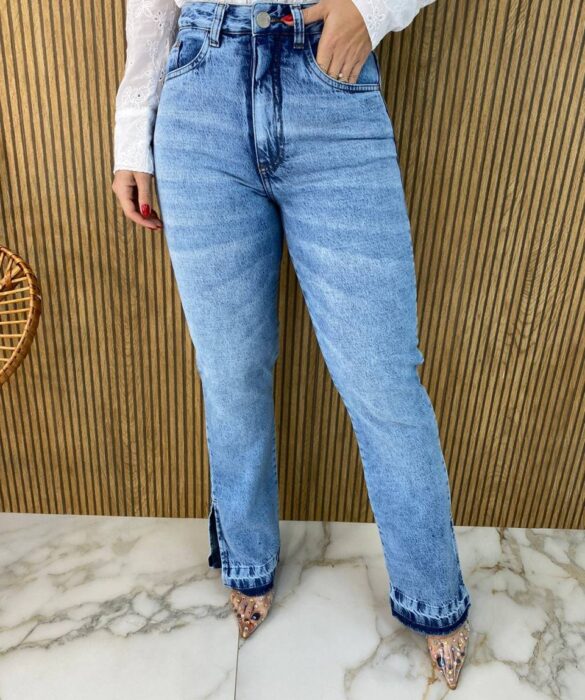 Calça Jeans Feminina Reta com Fenda 015589 - Fernanda Ramos Store