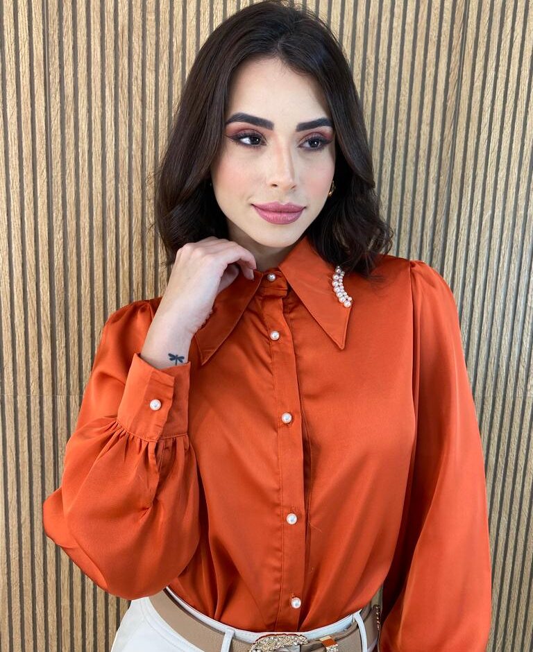 Camisa Feminina Manga Longa Detalhe em Pérolas Terracota - Fernanda Ramos Store