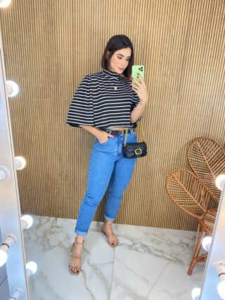 Cropped Feminino de Malha Manga 3/4 Listrado Preto - Fernanda Ramos Store