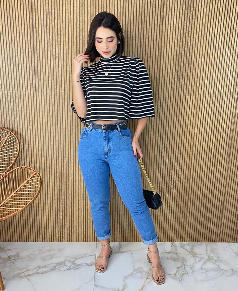 Cropped Feminino de Malha Manga 3/4 Listrado Preto - Fernanda Ramos Store