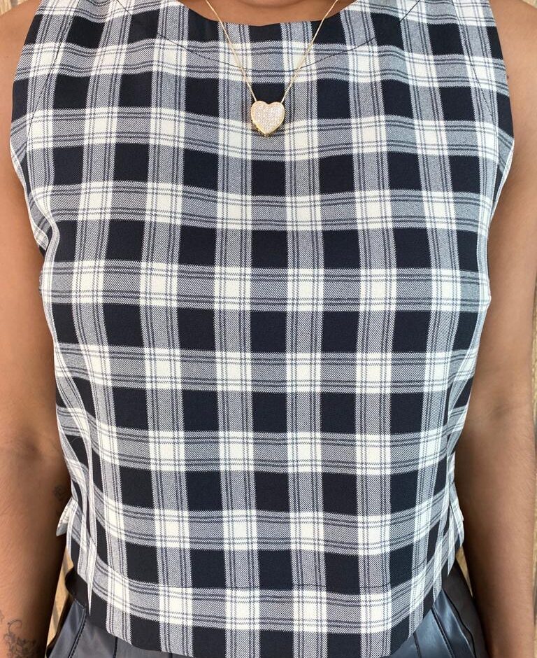 Cropped Feminino sem Bojo Xadrez Preto e Off White - Fernanda Ramos Store