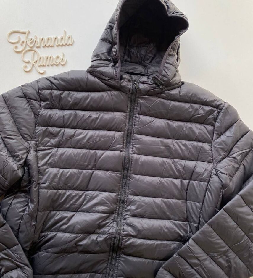 Jaqueta Masculina Touca Removível Bolsos com Zíper Preta - Fernanda Ramos Store