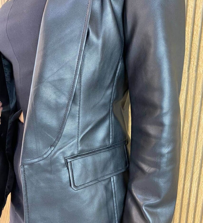 Blazer Manga Longa Feminino Couro Eco Preto - Fernanda Ramos Store