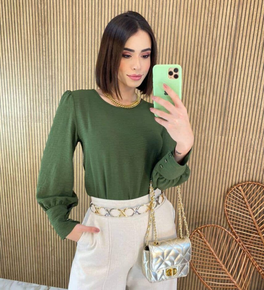 Blusa Feminina Manga Longa Botões nas Mangas Verde Militar - Fernanda Ramos Store