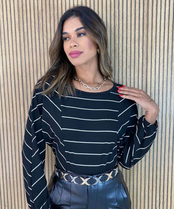 Blusa Feminina Manga Longa Luiza Listrada Preta - Fernanda Ramos Store