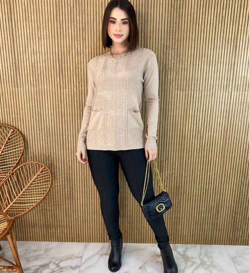 fernandaramosstore com br blusa feminina modal manga longa mila com bolsos bege 3